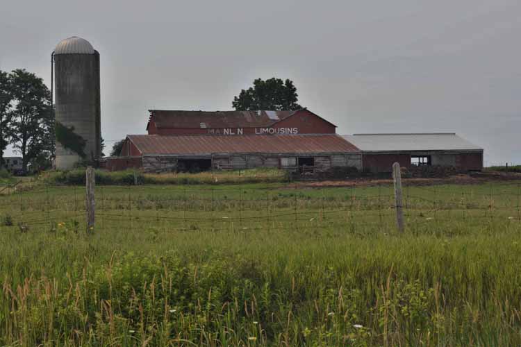 barn